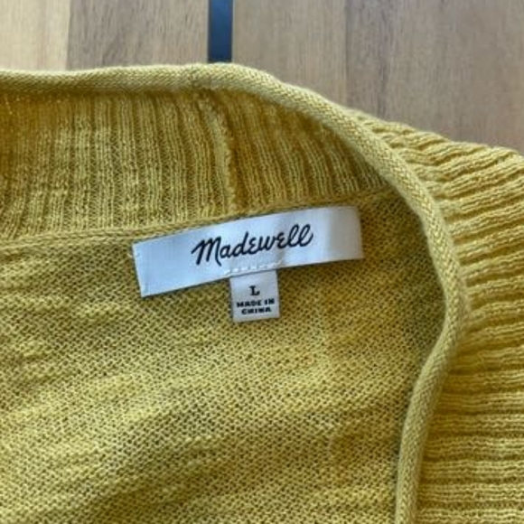 Madewell Womens Yellow Cardigan Sweater Lightweight Knit With Pockets Size Large - Picture 3 of 3